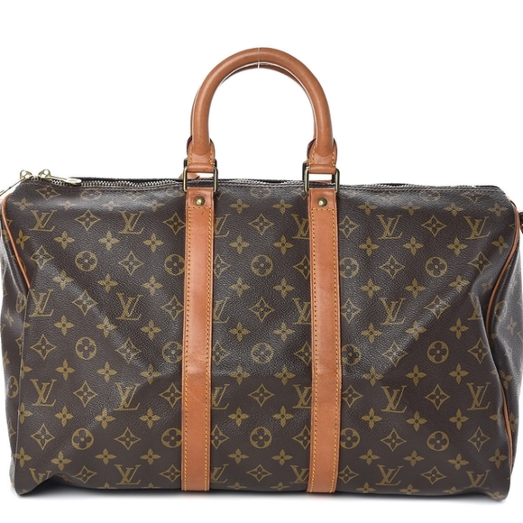 Louis Vuitton - Picture 2 of 6